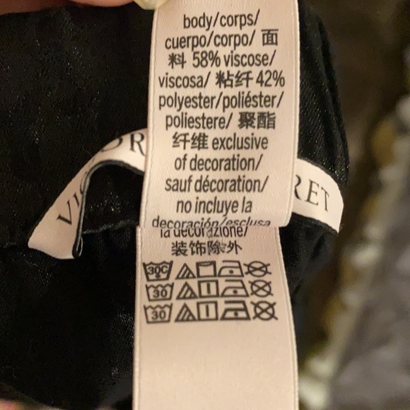 Victoria’s Secret pajama shorts size L - Picture 6 of 6